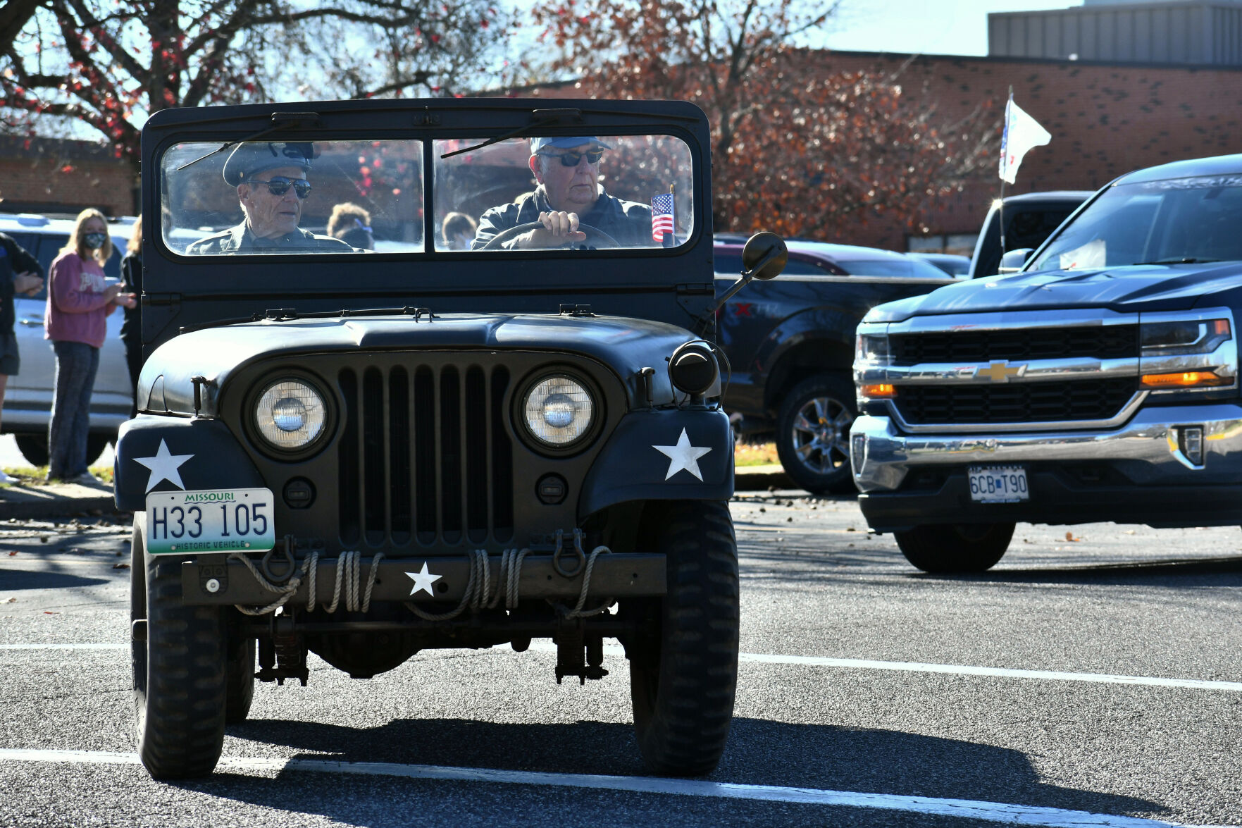 Jim Peters and Allan Vogt drive in Veterans Day parade